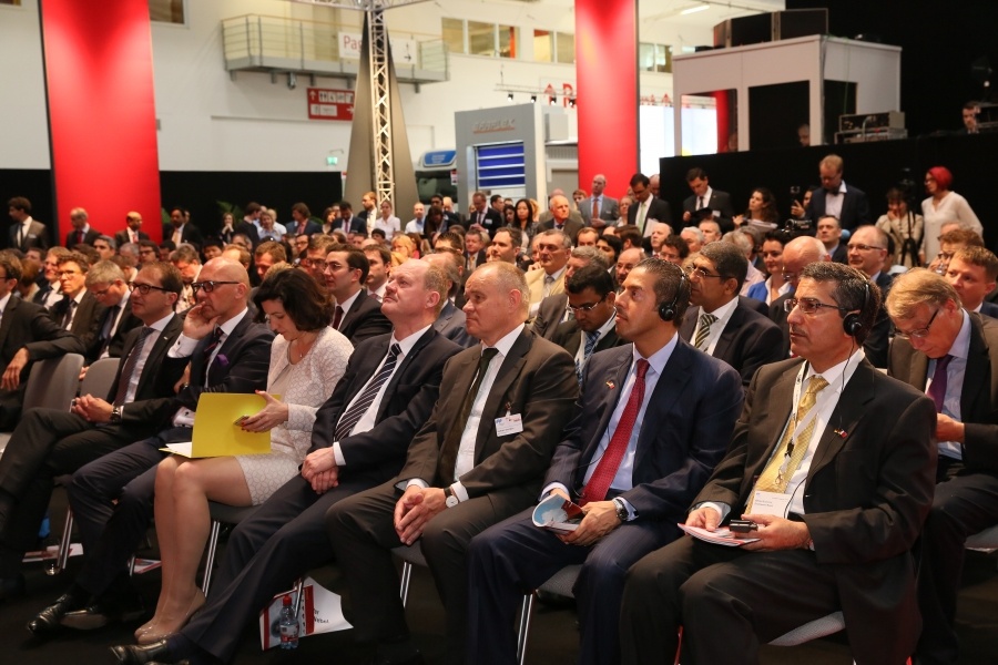 Bahrain Business Delegation Attends Munich's Transport Logistics Exhibition