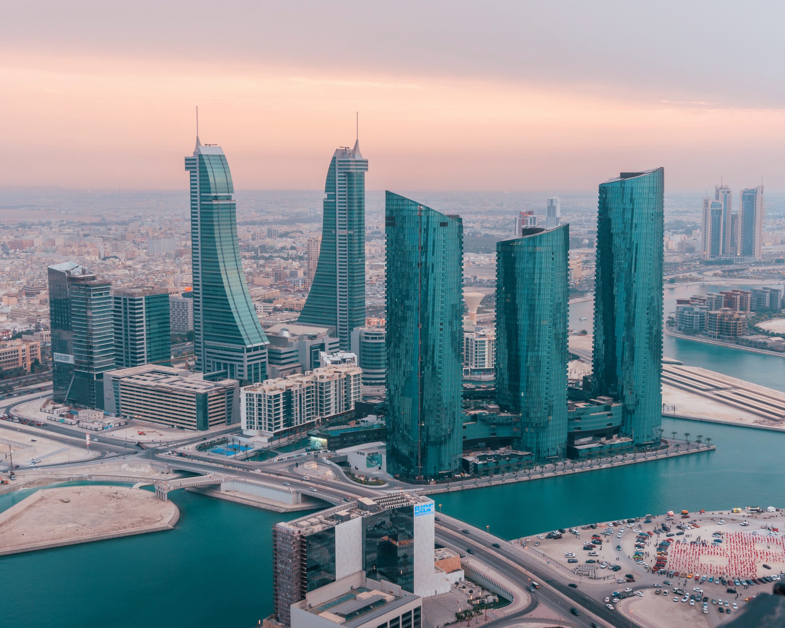 <strong></noscript>Bahrain Welcomes Singapore’s Whampoa Group’s New Digital Bank Initiative</strong>